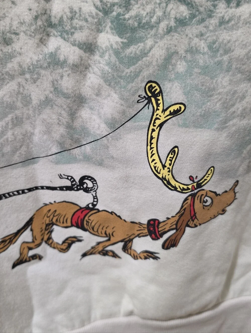 the grinch who stole christmas Dr Suess Long Sleeve Crewneck Size XL - Pre-owned